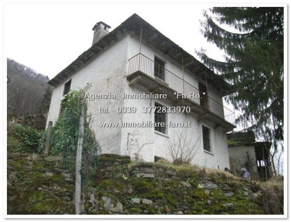 Casa Indipendente in vendita a Valle Cannobina via Brandibella, 2