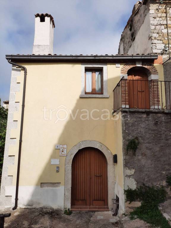 Appartamento in in vendita da privato a Santa Croce del Sannio vico 3 Galeante, 6