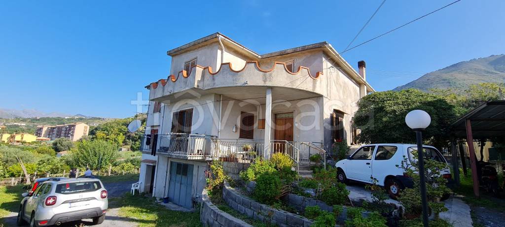 Villa in vendita a Praia a Mare via Gelsi
