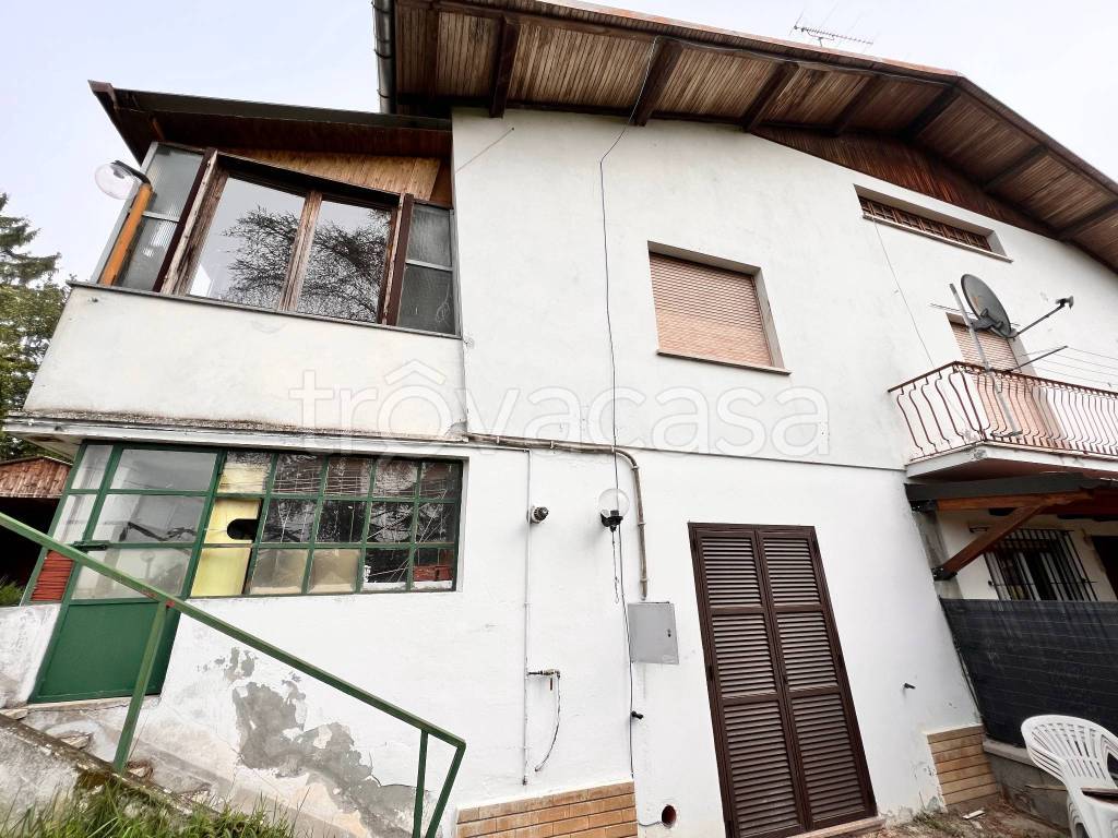 Villa Bifamiliare in vendita ad Alessandria via Melazza, 40