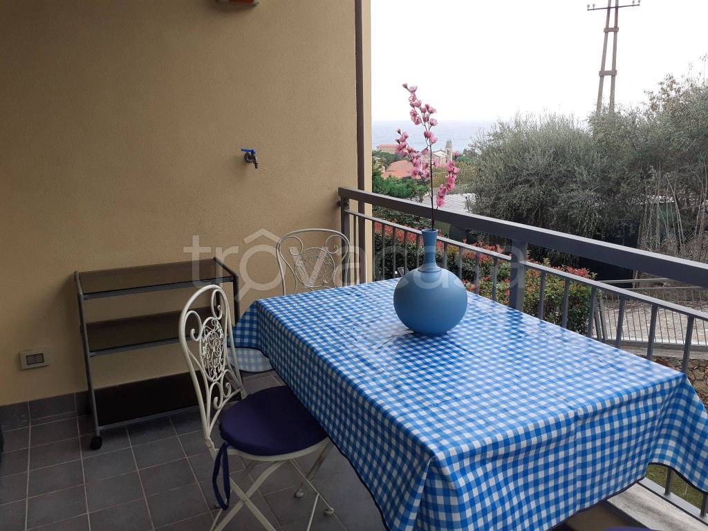 Appartamento in in vendita da privato a Pietra Ligure via Felice Cascione, 30