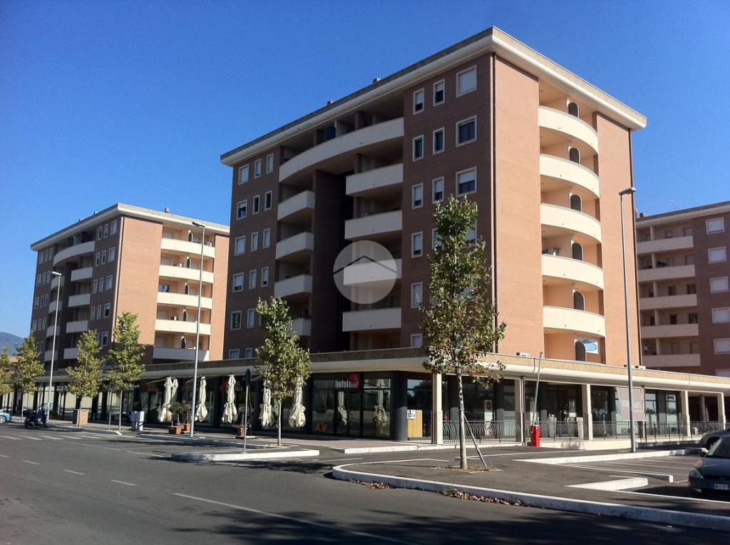 Appartamento in vendita a Viterbo via Bachelet
