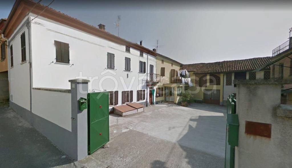 Casale in vendita a Montaldo Scarampi