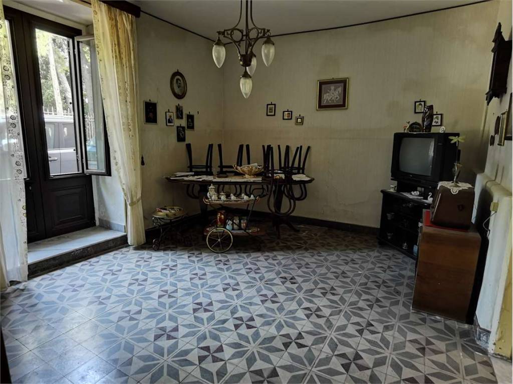 Casa Indipendente in vendita a Termini Imerese via Giacomo e Nicolò Graffeo, 19-20-21