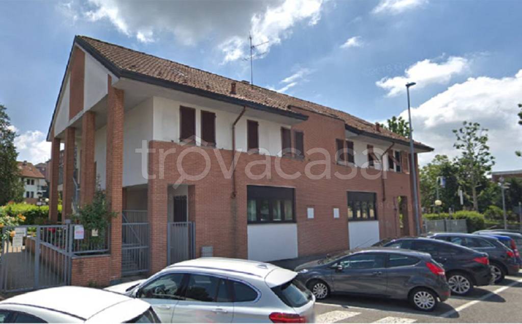 Ufficio in vendita a San Donato Milanese via Ferruccio Parri, 35