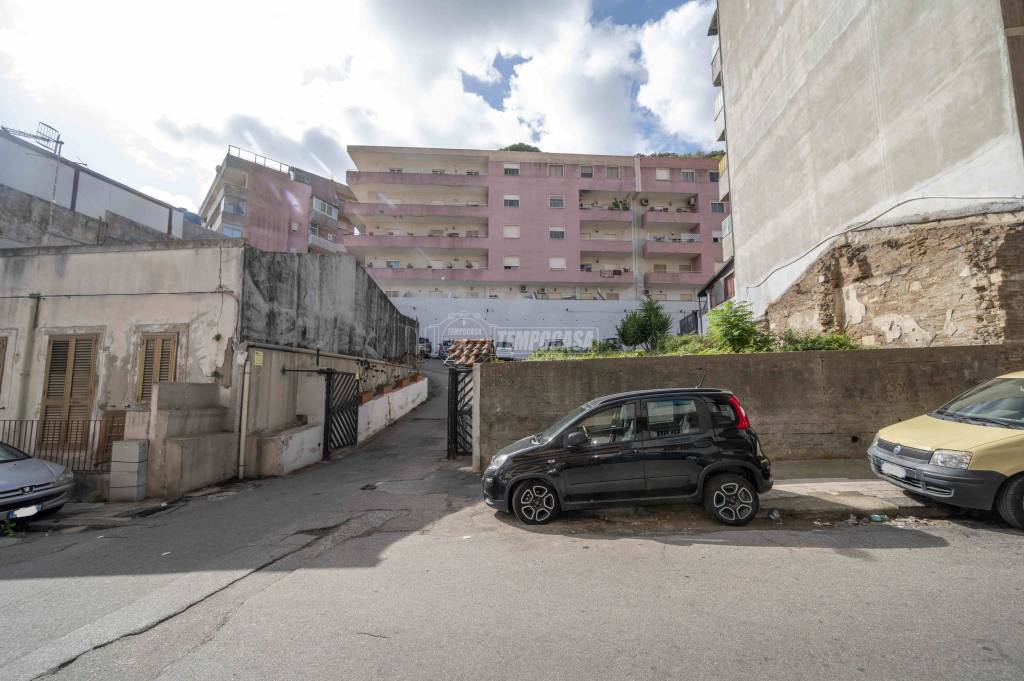 Appartamento in vendita a Messina via palermo 481