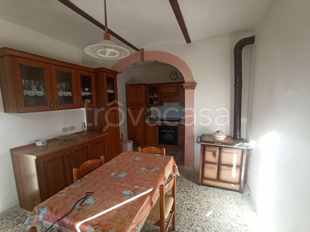Appartamento in vendita a Castiglione del Lago via Roma