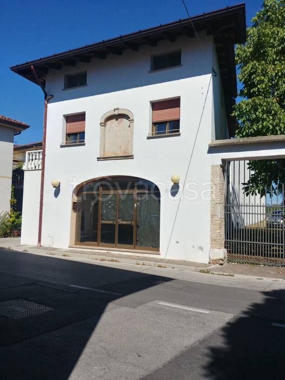 Villa in vendita a Martignacco via Cividina