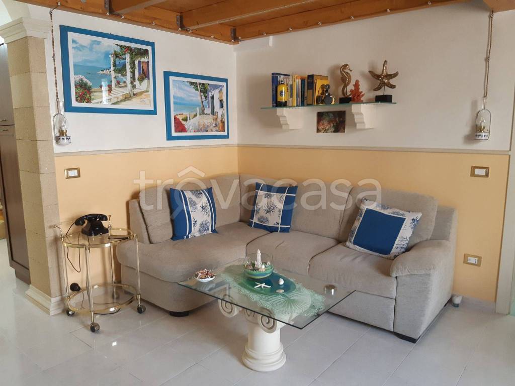 Casa Indipendente in in vendita da privato a Santa Cesarea Terme via Tripoli, 22