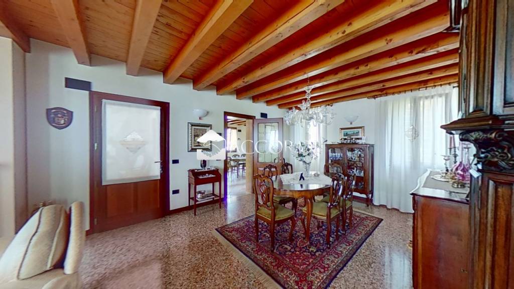 Villa in vendita ad Asolo via Cipressina