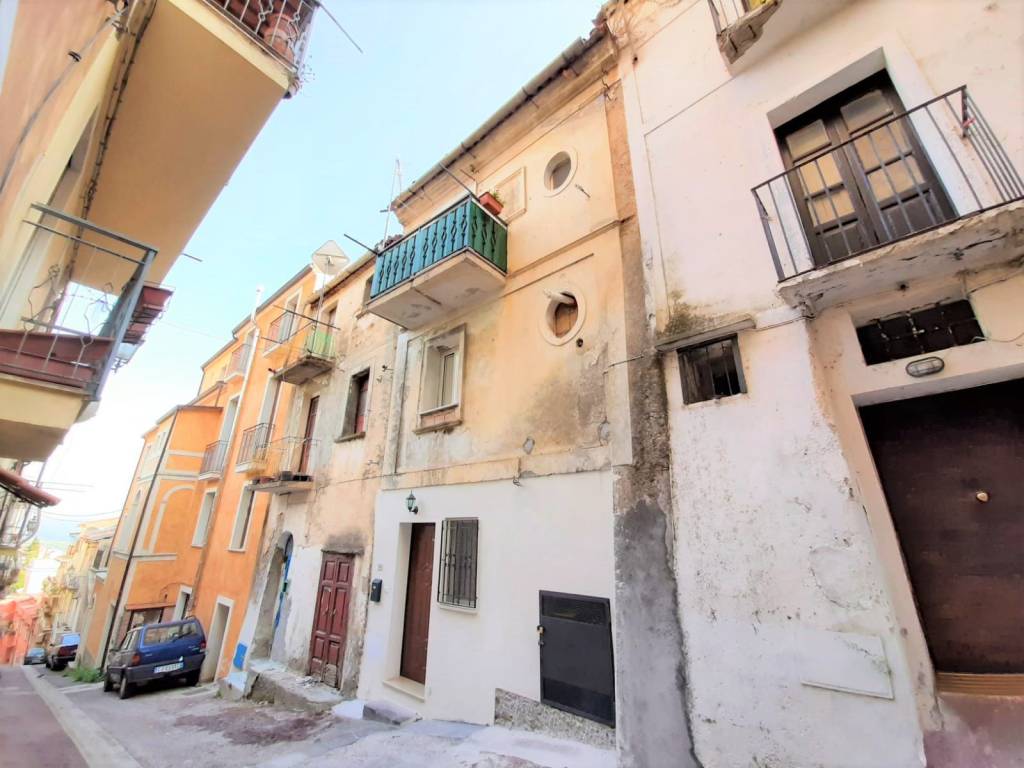 Casa Indipendente in affitto a Lamezia Terme vico 1 Belvedere, 43