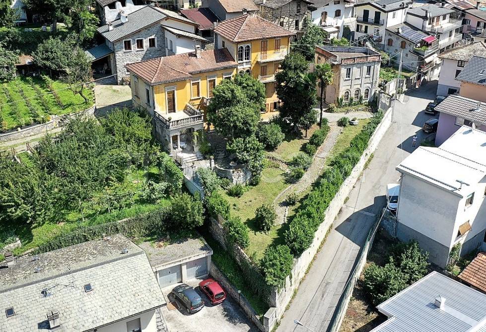 Villa in vendita a Berbenno di Valtellina via Pedemonte, 147