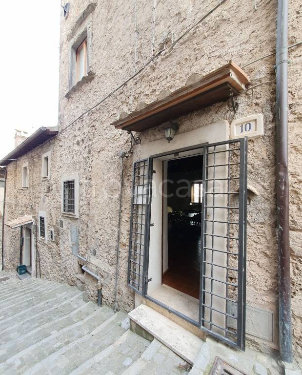Appartamento in vendita a Castiglione in Teverina via del Borgo n°10