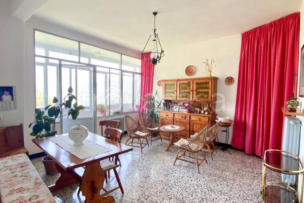 Villa a Schiera in in vendita da privato a Casanova Lerrone frazione Degna