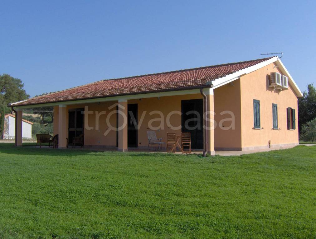Villa in affitto a Capalbio strada Pescia Fiorentina Chiarone