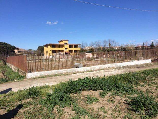 Terreno Agricolo in vendita a Giugliano in Campania via Vicinale Rannola, 37