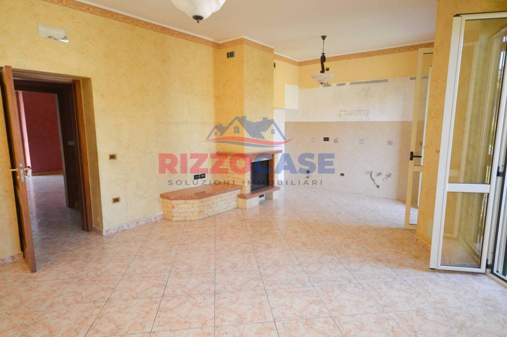 Appartamento in vendita a Corigliano-Rossano via g Rizzo, 23