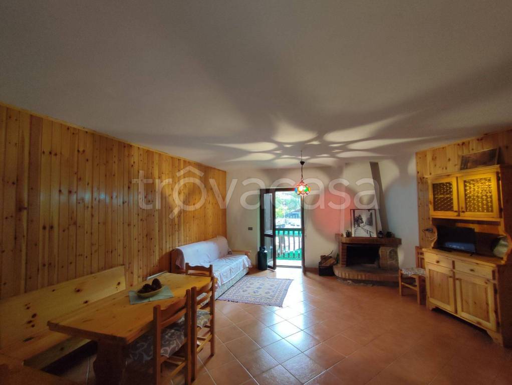Appartamento in in affitto da privato a Cotronei via Calabria, 22