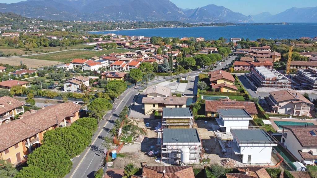 Villa in vendita a Manerba del Garda via Repubblica, 20