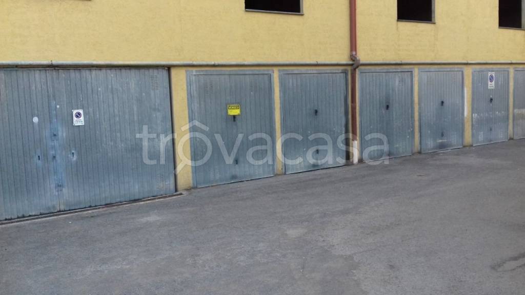 Garage in vendita a Vallecrosia via Garibbe, 6
