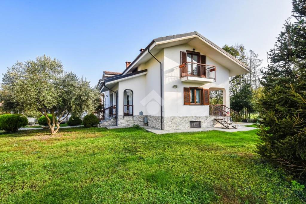 Villa in vendita a Giaveno via Coazze, 225