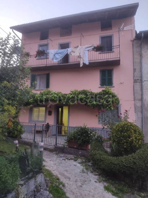 Casa Indipendente in in vendita da privato a San Giovanni Bianco via Cornalita, 86
