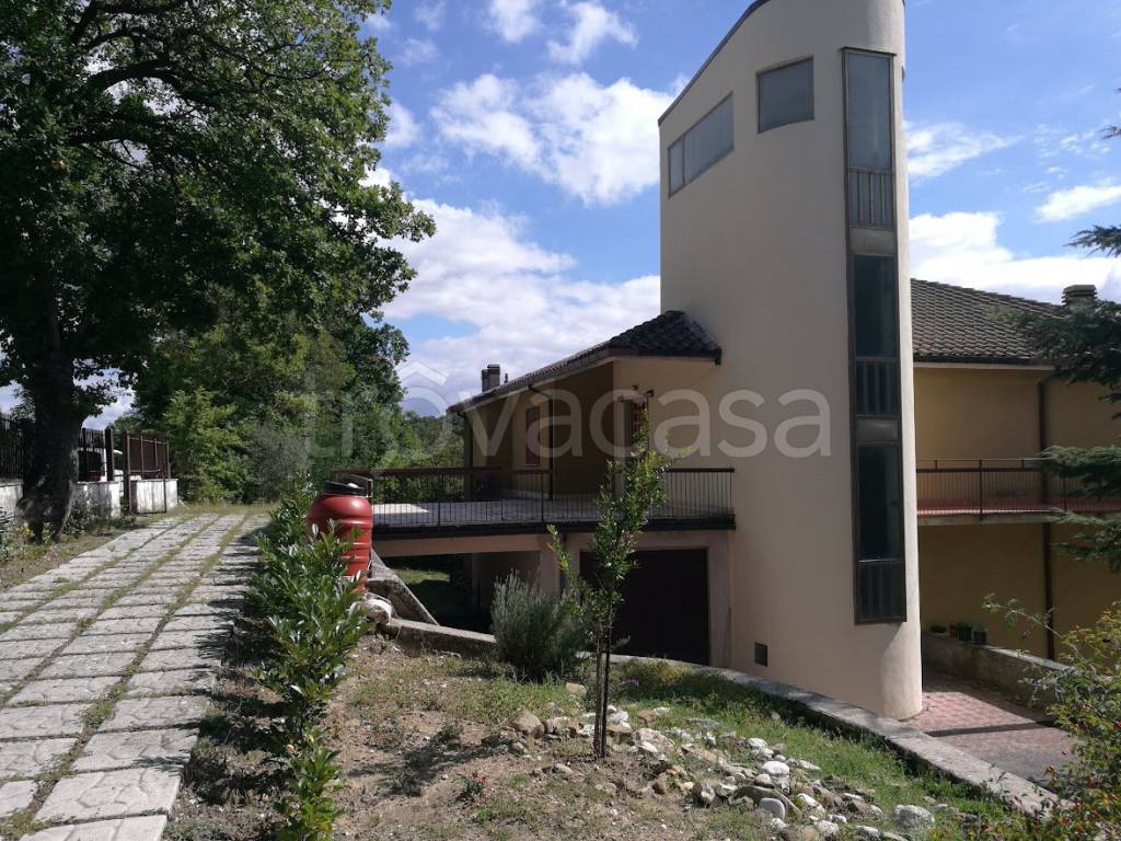 Villa Bifamiliare in vendita a San Massimo via Forno Spagnolo, 12