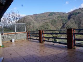 Appartamento in vendita a borgo a mozzano 