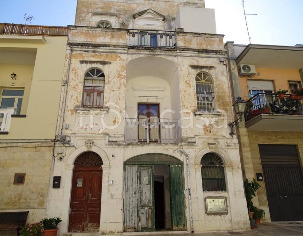 Casa Indipendente in vendita a Valenzano largo Giuseppe Garibaldi, 18