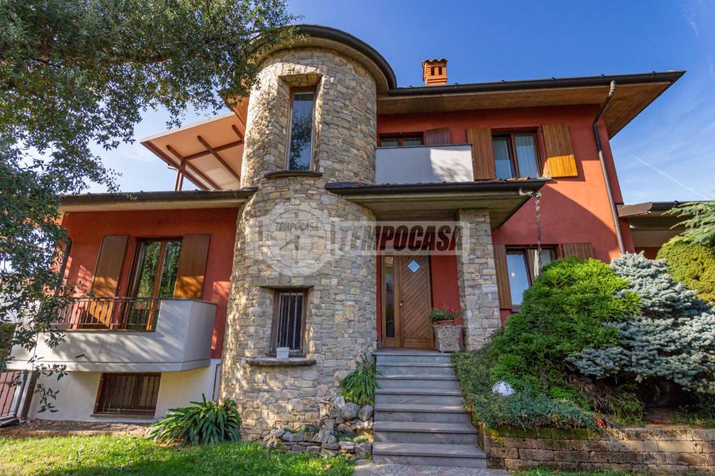 Villa in vendita a Verdello via Giacomo Puccini, 4