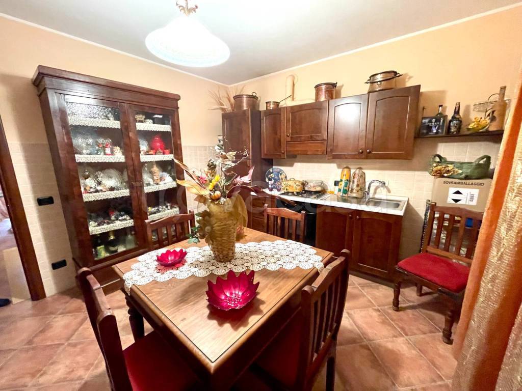 Villa a Schiera in vendita a Reggio nell'Emilia via Ghiarda