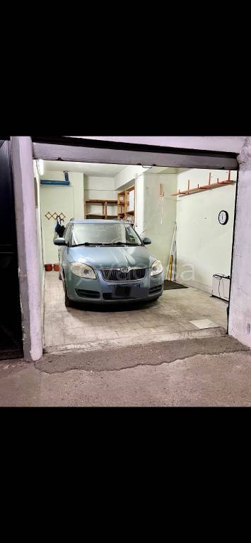 Garage in vendita a Catania corso dei Mille, 36