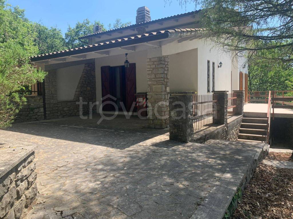 Villa Bifamiliare in vendita a San Venanzo