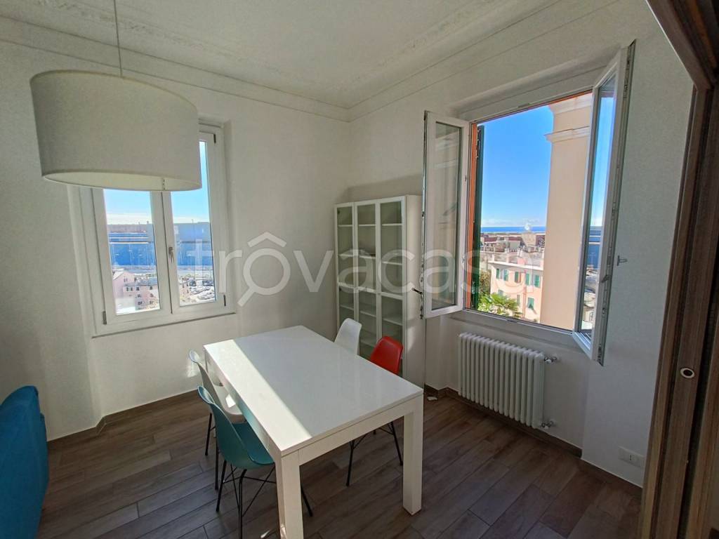 Appartamento in vendita a Genova via Alessandro Malaspina