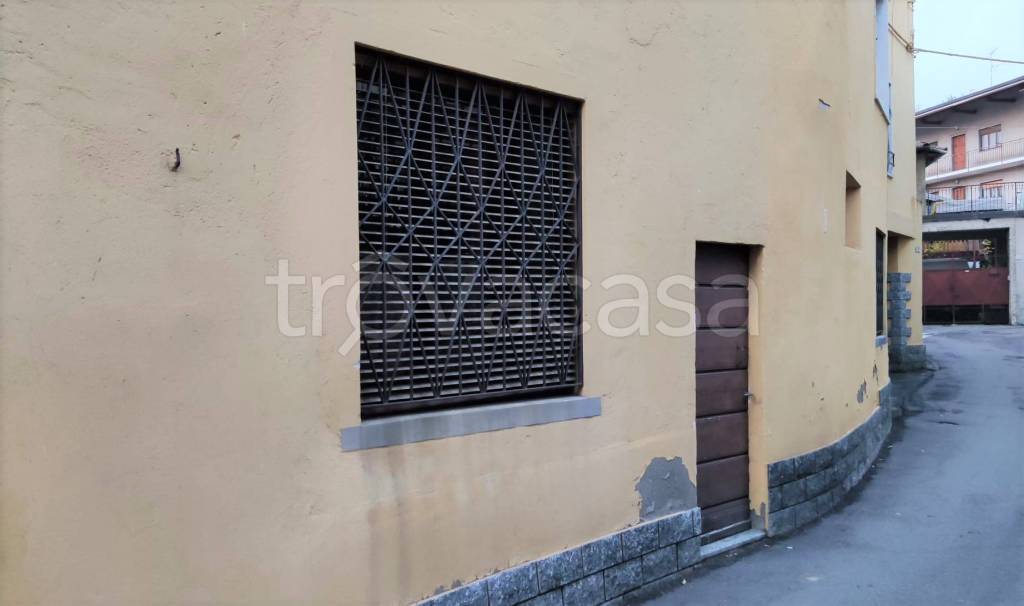 Appartamento in vendita a Invorio via Torino