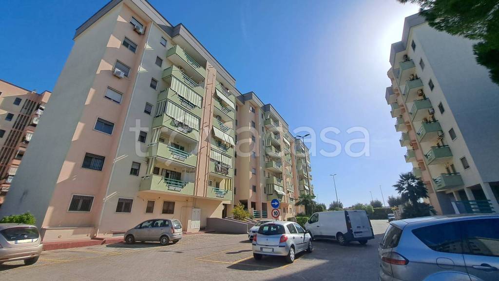 Appartamento in in vendita da privato a San Giorgio Ionico via Tiziano Vecellio, 23a