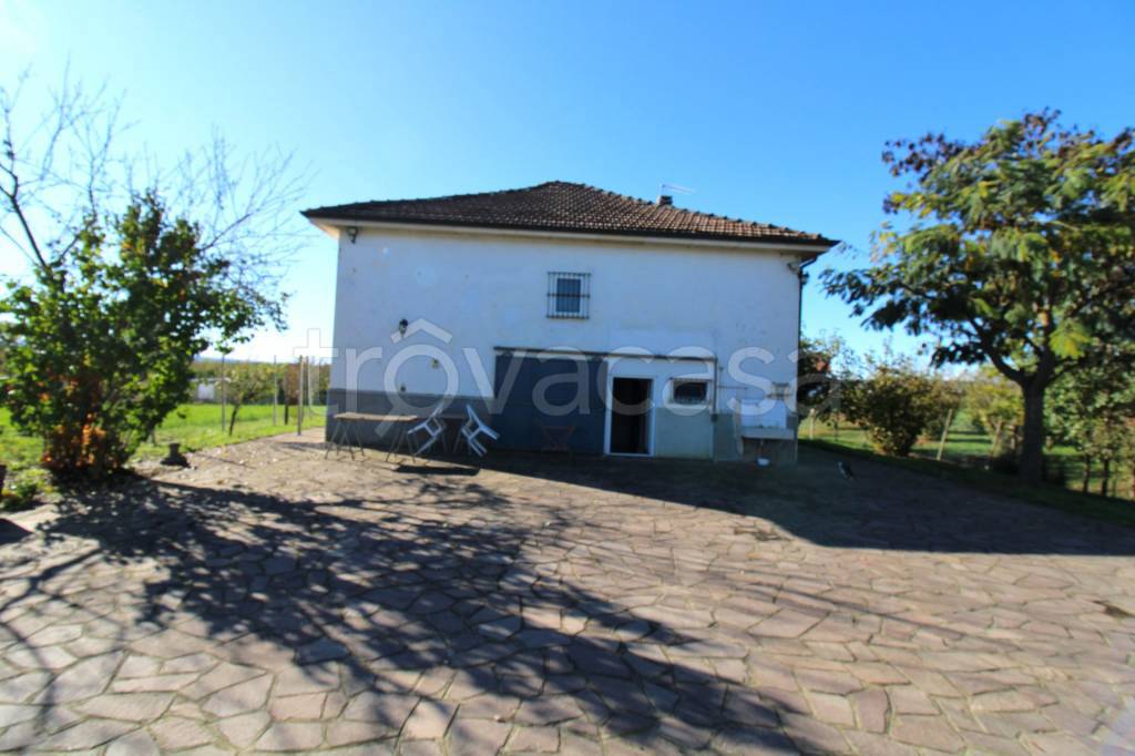 Villa in vendita a San Damiano d'Asti sp58