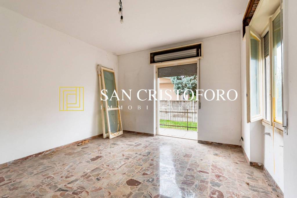 Appartamento in vendita a Saronno via Carso, 67