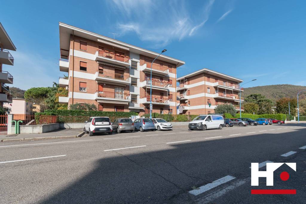 Appartamento in vendita a Brescia via Antonio Lodrini, 17