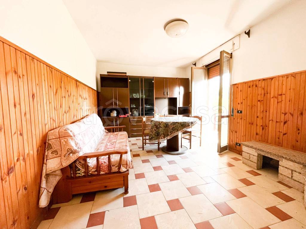 Appartamento in vendita ad Alatri strada Regionale di Fiuggi, 37