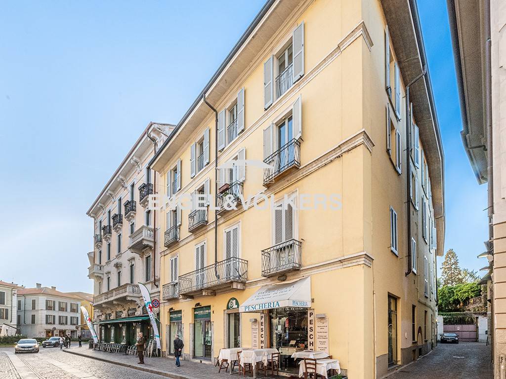 Appartamento in vendita a Monza via Vittorio Emanuele II