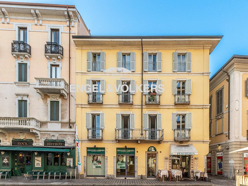 Appartamento in vendita a Monza via Vittorio Emanuele II