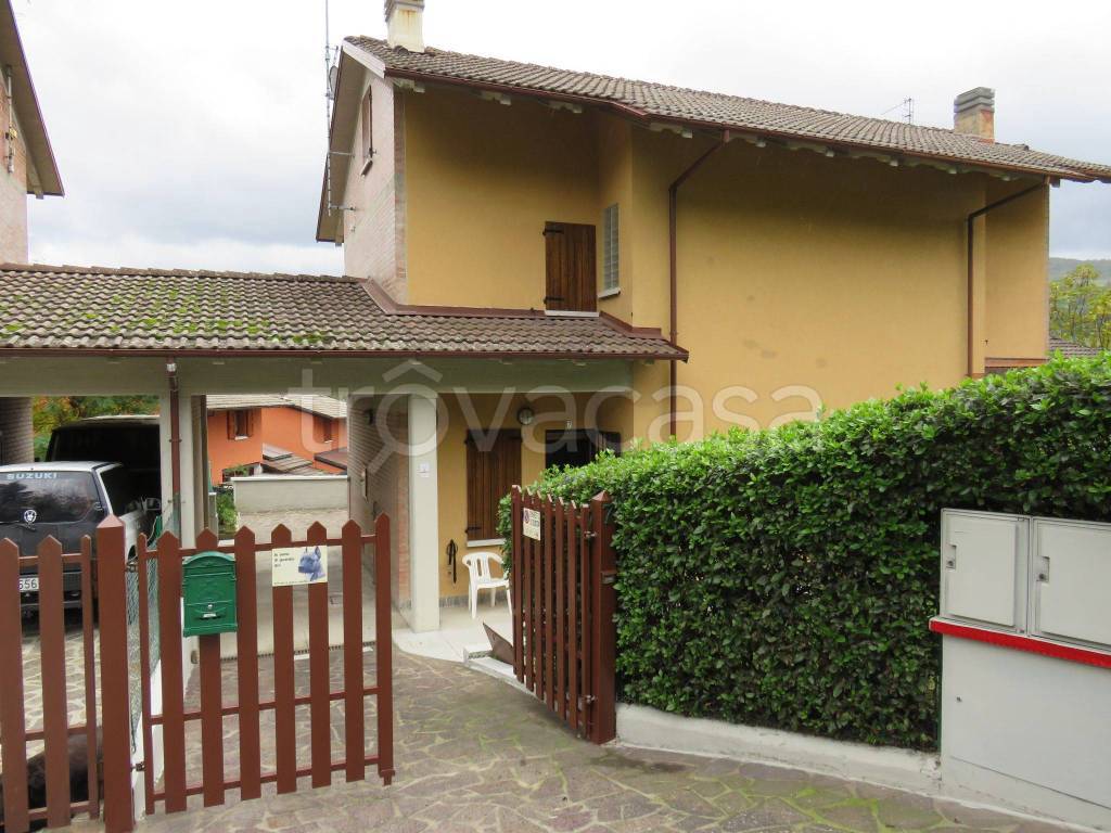 Villa a Schiera in in vendita da privato a Monghidoro via Pozza, 7
