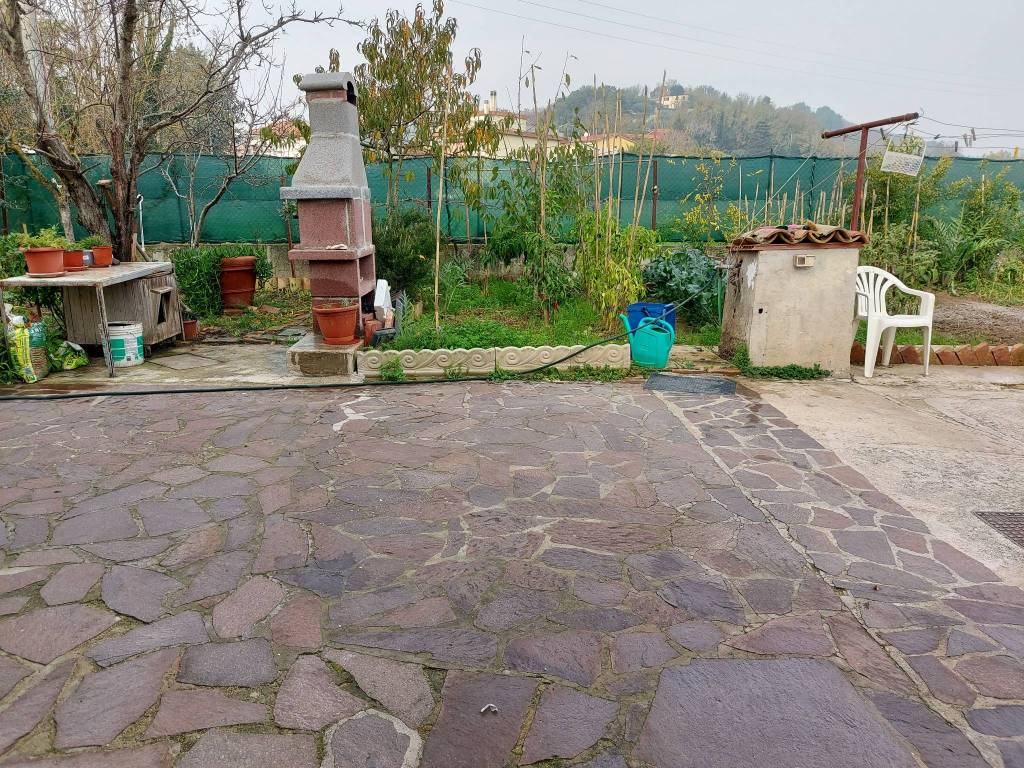 Villa in vendita a Pesaro via Savio