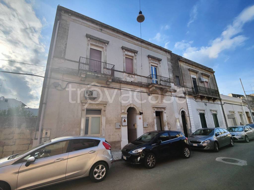 Appartamento in vendita a Cavallino via De Dominicis