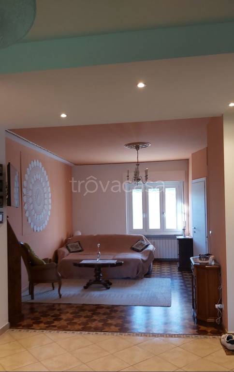 Appartamento in in vendita da privato a Cuneo via Roero, 132