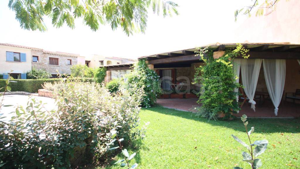 Villa a Schiera in vendita a Loiri Porto San Paolo