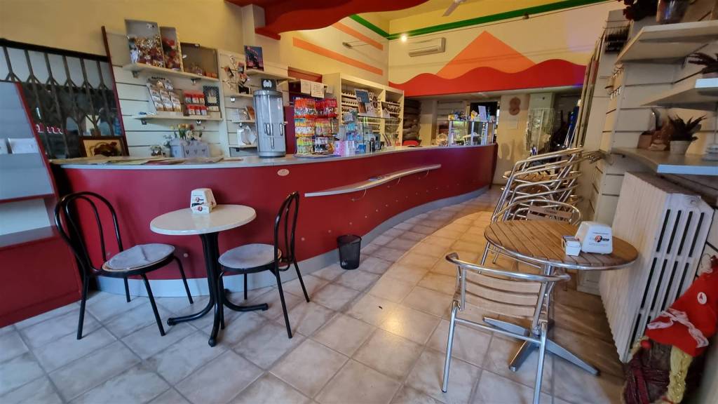 Bar in vendita a Cossato via mazzini