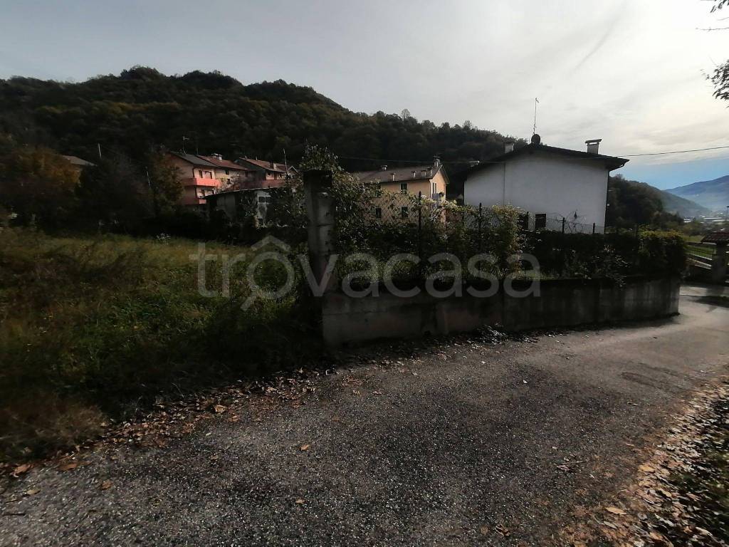 Terreno Residenziale in vendita a San Pietro Mussolino via Belvedere
