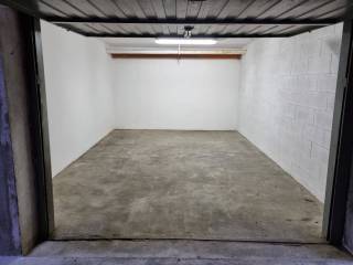 Garage in affitto a milano viale lodovico scarampo, 47